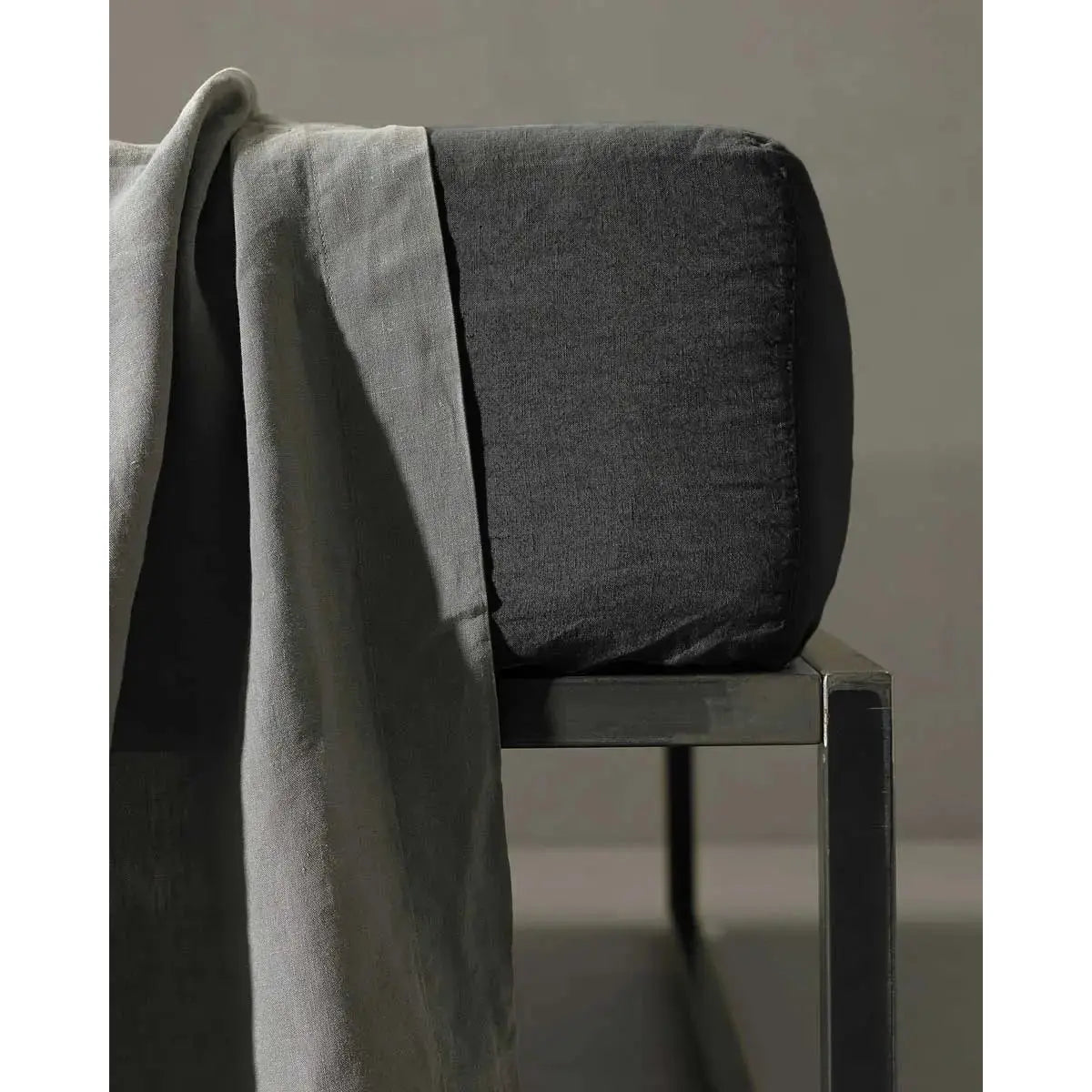 JANGEORGE Interiors & Furniture Society Limonta Rem Fitted Sheet Anthracite