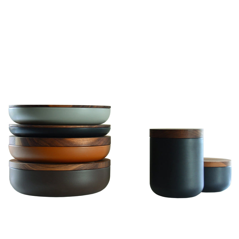 VVD Pottery - Ceramic 30x2cm with 1cm Walnut Lid (3021)
