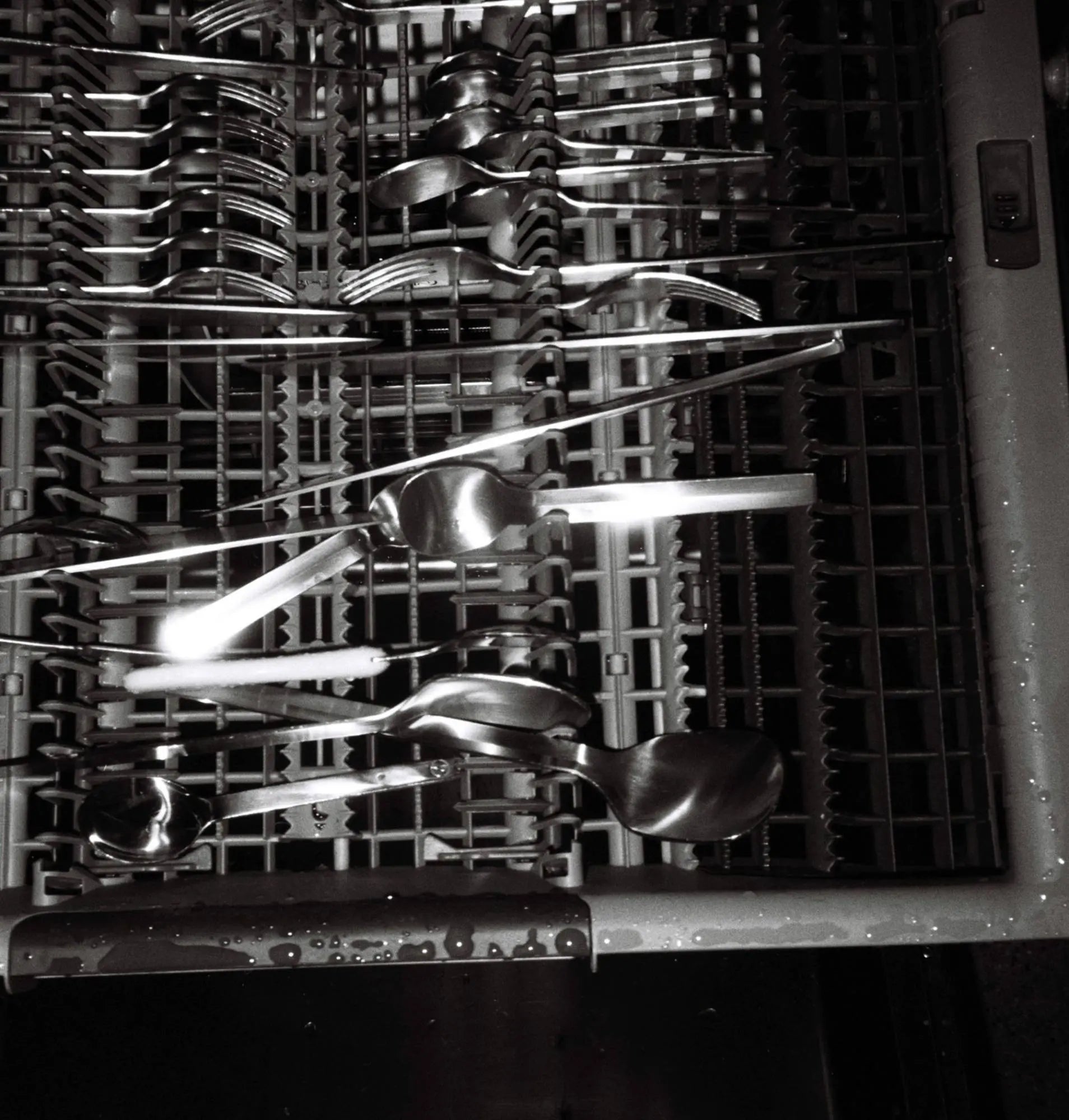 Mono V, 5 Piece Set Place Setting Pott