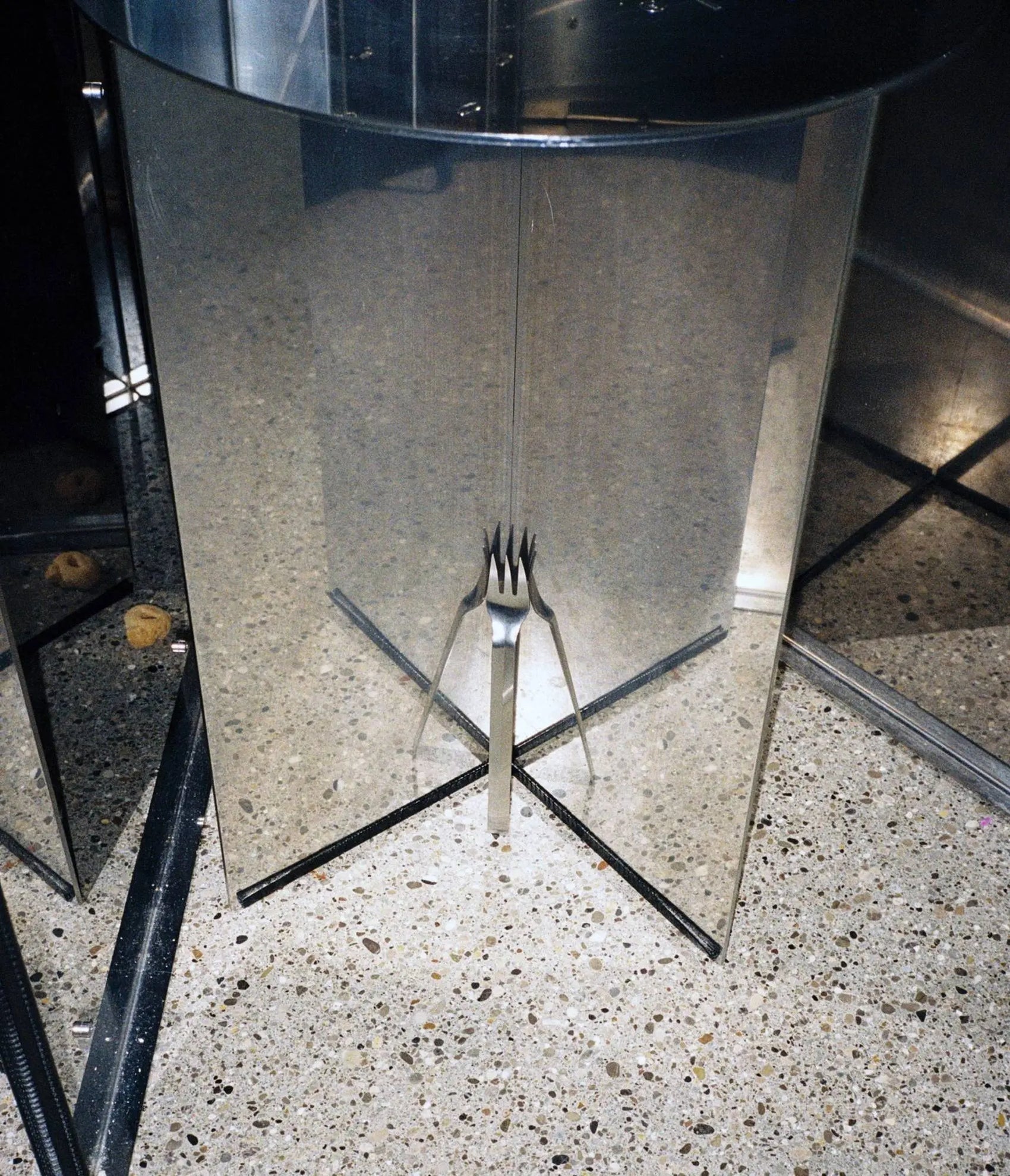 Mono V, 5 Piece Set Place Setting Pott