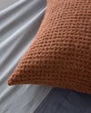 Pon Cushion
