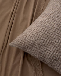 Pon Cushion