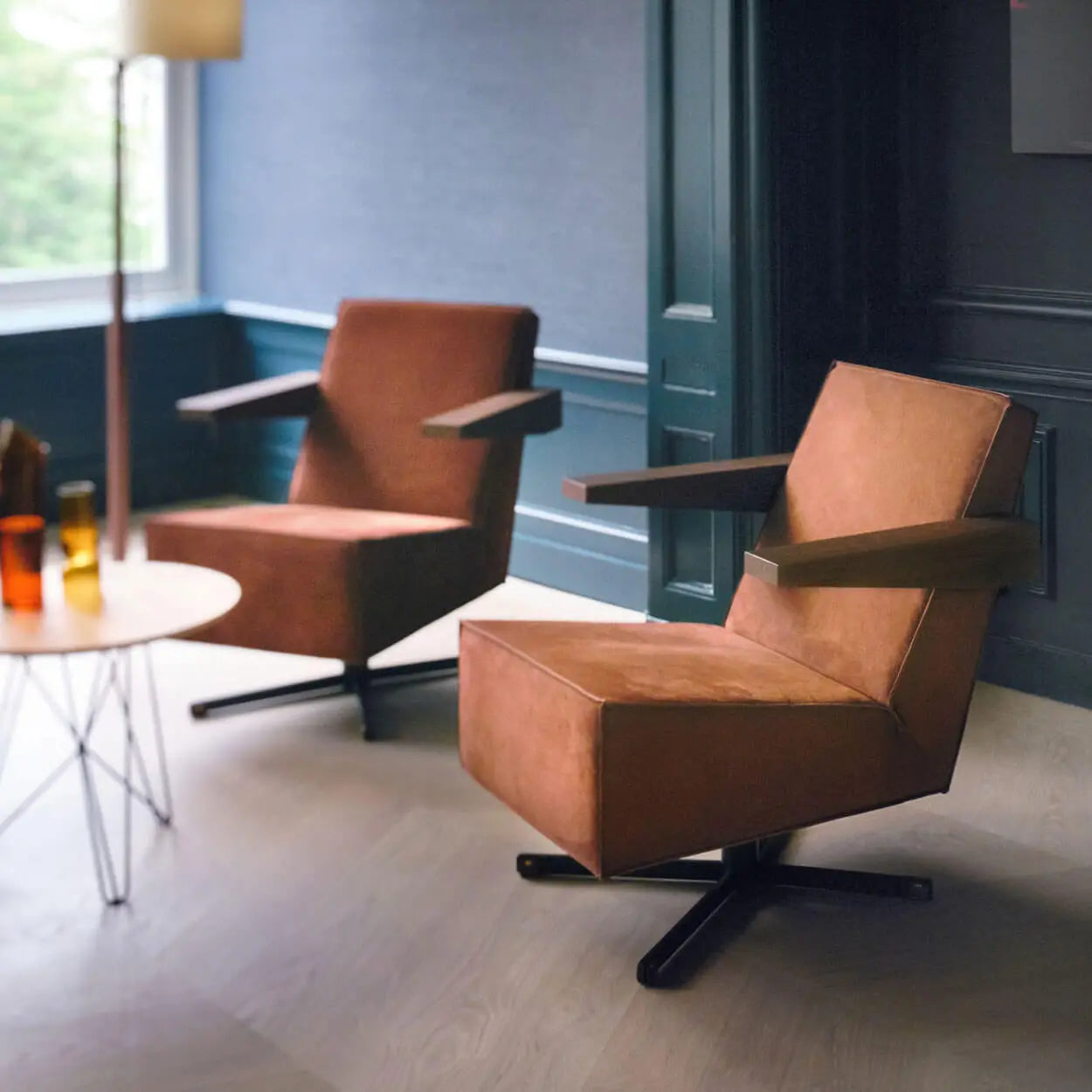 Press - Rietveld Armchair Spectrum