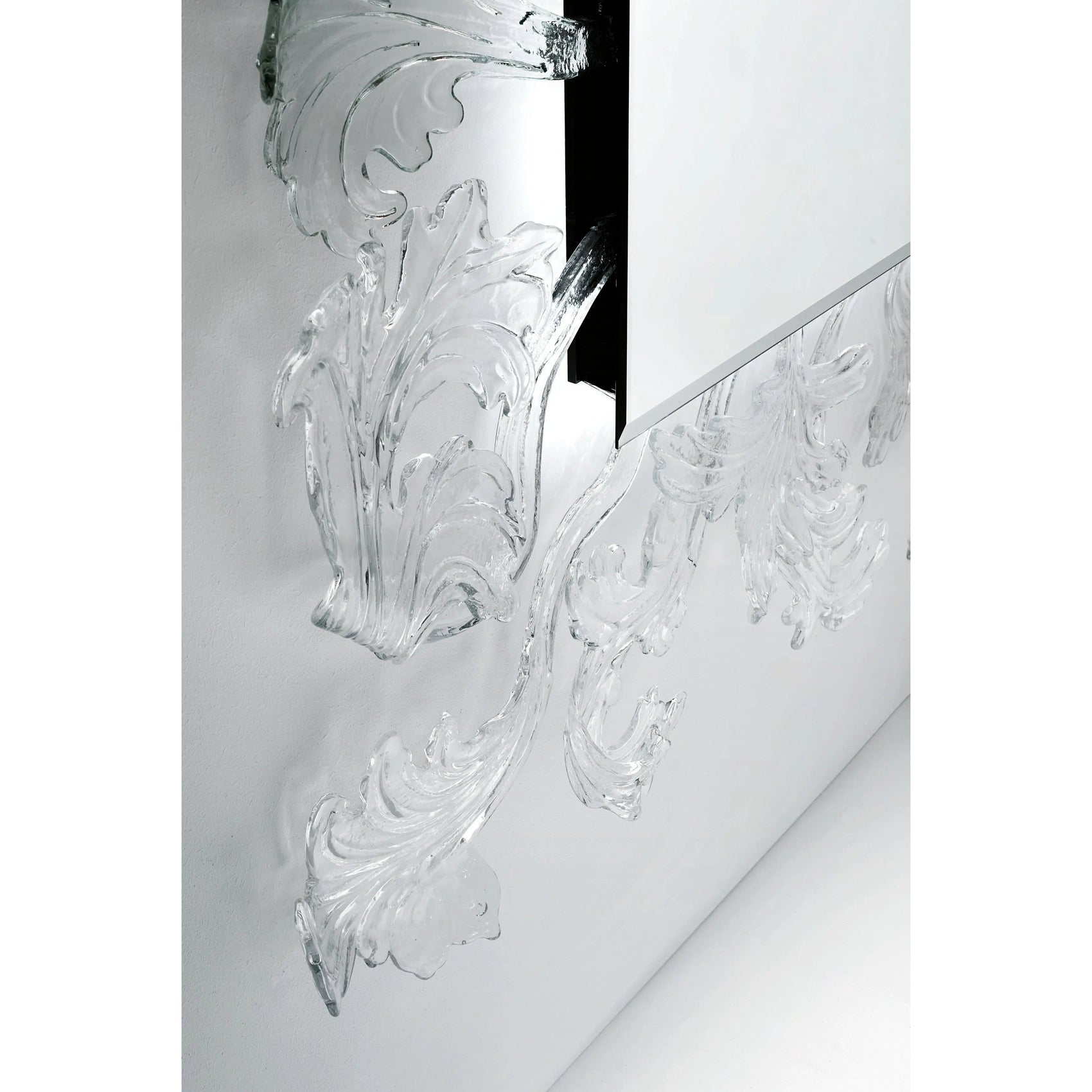 Sturm und Drang Mirror | Glas Italia | JANGEORGe Interior Design