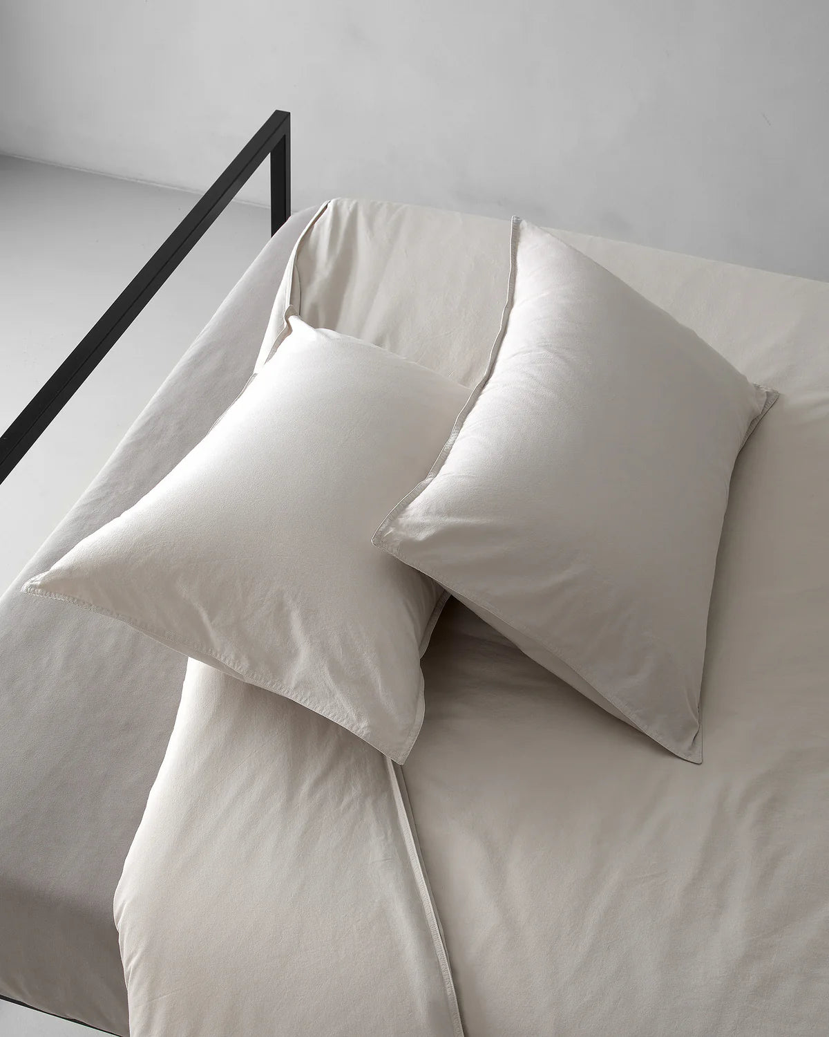 Tale Pillow Cases Set