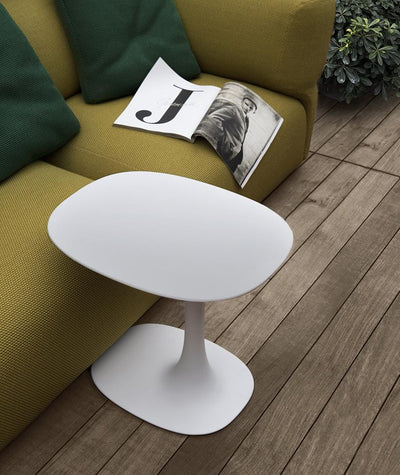 Awa Outdoor Small Table | B&B Italia | JANGEORGe Interior Design