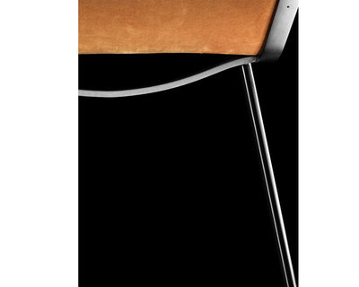 LL04 - Leather Lounge Chair | DePadova | JANGEORGe Interior Design