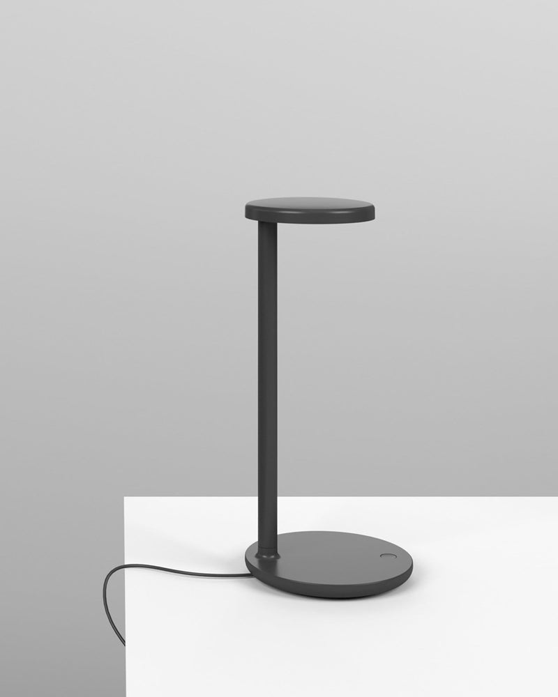 Oblique - Desk Lamp | Flos | JANGEORGe Interior Design
