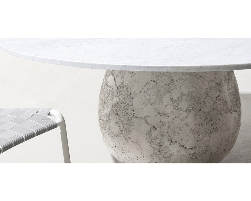 InOut 836 Round Table | Gervasoni | JANGEORGe Interior Design