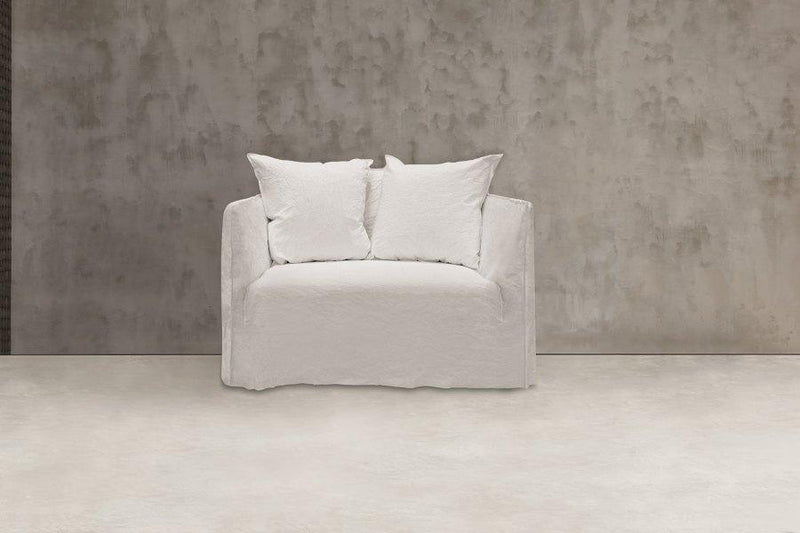 Ghost 09 Love Seat | Gervasoni | JANGEORGe Interior Design