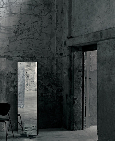 Giano a Stelo Mirror | Glas Italia | JANGEORGe Interior Design