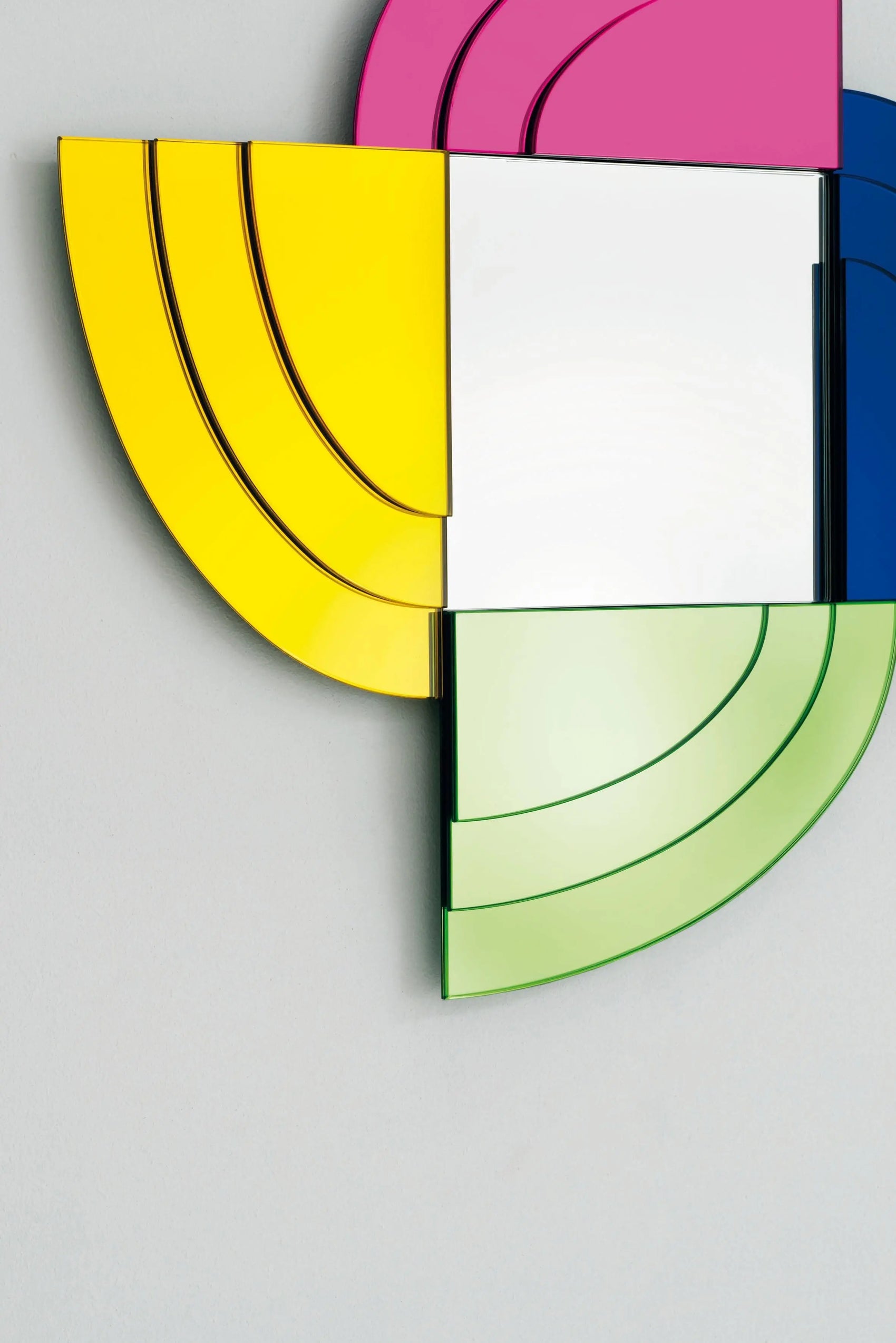 Gli Specchi di Dioniso Mirror | Glas Italia | JANGEORGe Interior Design