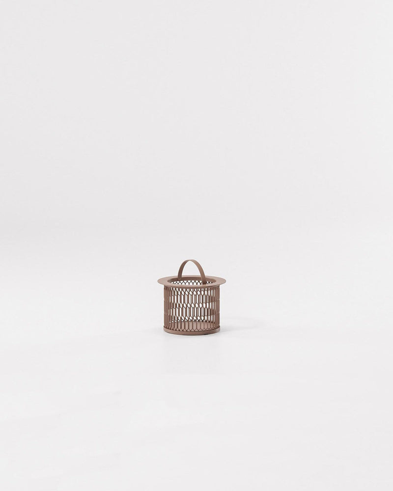 Objects - Candleholder Mesh | Kettal | JANGEORGe Interior Design