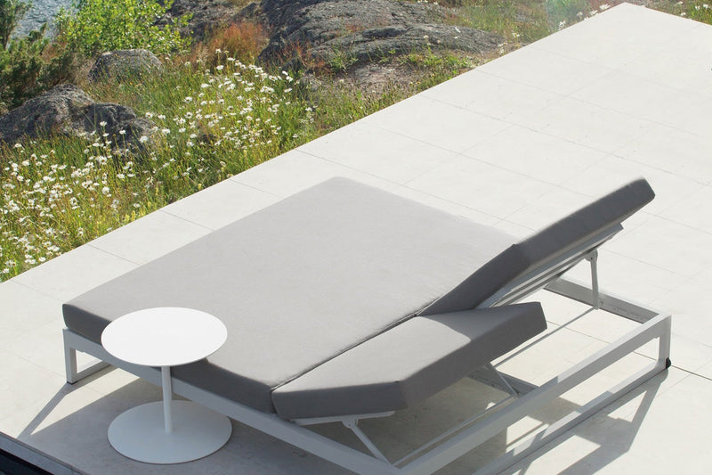 Landscape lounger double with 5-position backrest seat/back cushion (946147) | Kettal | JANGEORGe Interior Design