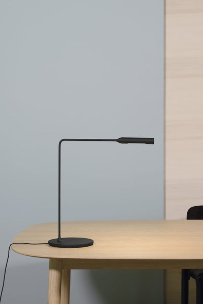 Flo - Desk Lamp | Lumina | JANGEORGe Interior Design