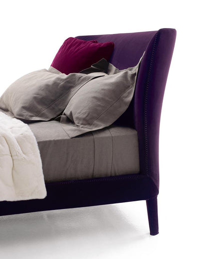Febo Bed | Maxalto | JANGEORGe Interior Design