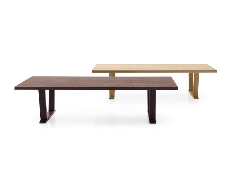 InToto Dining Table | Maxalto | JANGEORGe Interior Design