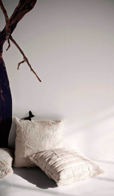 Maxim Pillow | Ivano Redaelli | JANGEORGe Interior Design