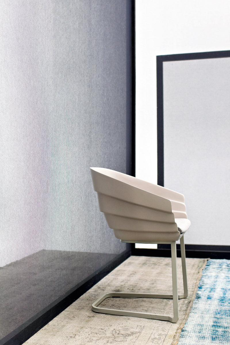 Rift Chair | Moroso | JANGEORGe Interior Design