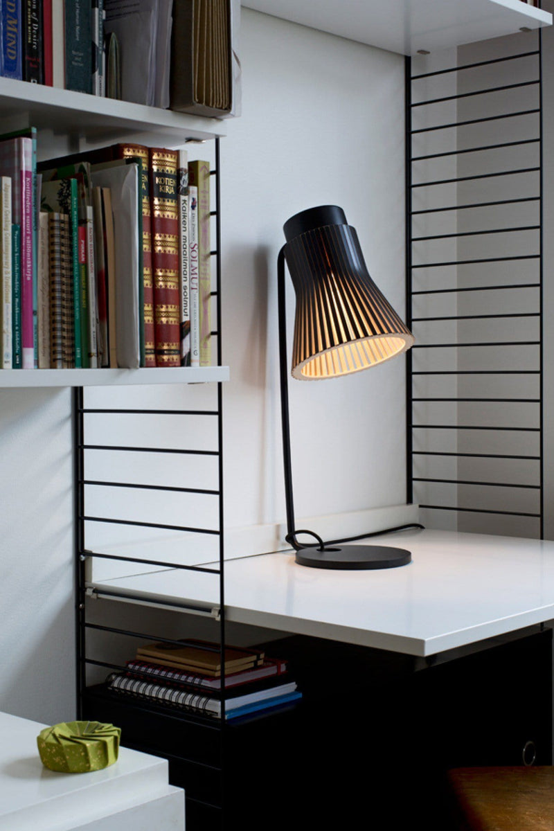 Petite 4620 - Table Lamp | Secto | JANGEORGe Interior Design