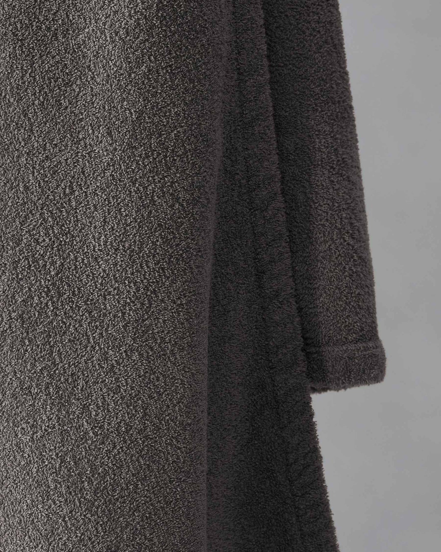 Crisp - Bath Towel – JANGEORGe Interiors & Furniture