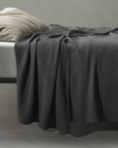 Free Bed Cover - JANGEORGe Interior Design