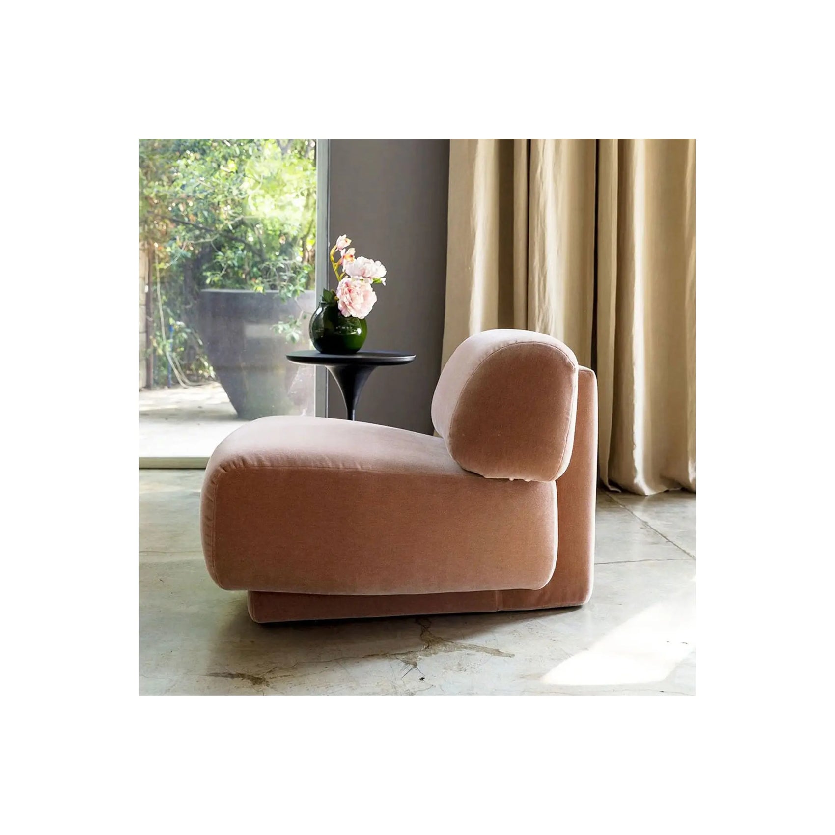 Gogan Armchair (001) - JANGEORGe Interiors & Furniture