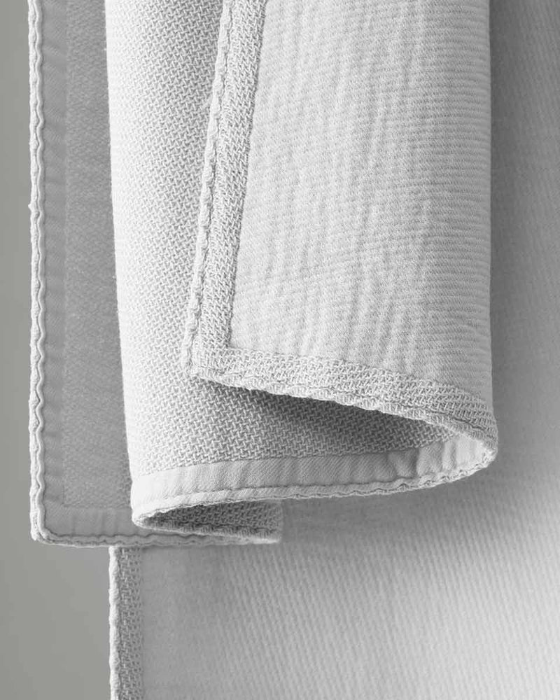JANGEORGe Interiors & Furniture Society Limonta Kur Towel Set Bianco