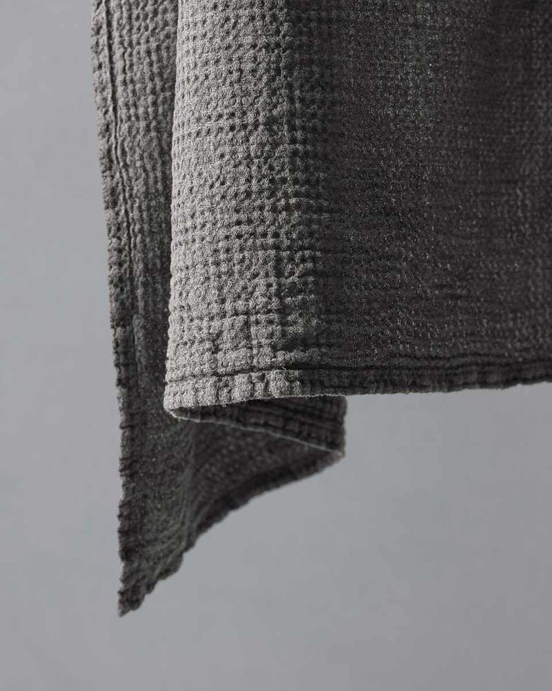 JANGEORGe Interiors & Furniture Society Limonta Lipe Towel Set Fumo
